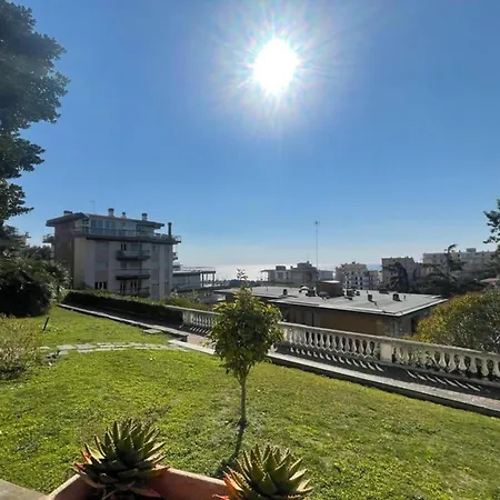 La Casa Di Lalla 1 Km From Sea - Happy Apartment